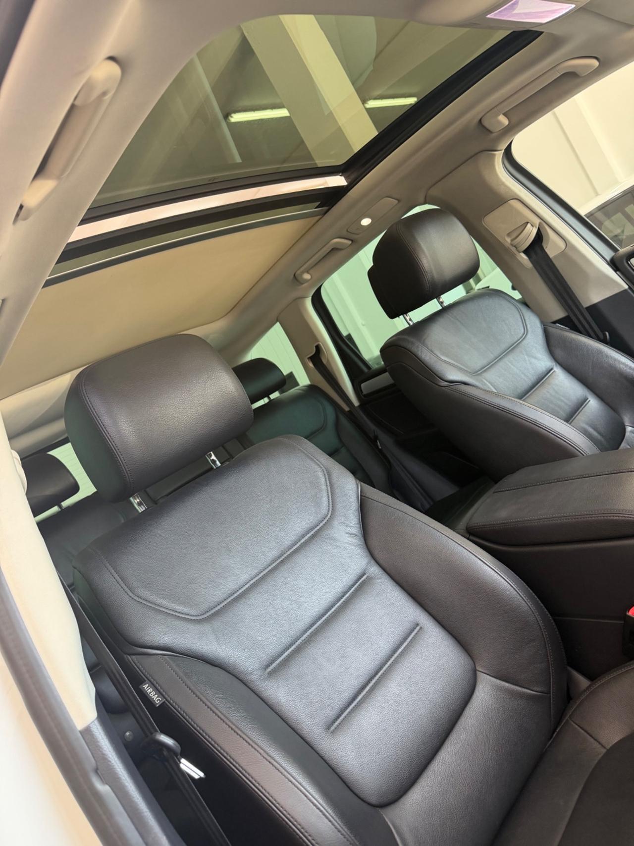 VW Touareg 3.0 TDI 262 CV Sport FINANZIABILE