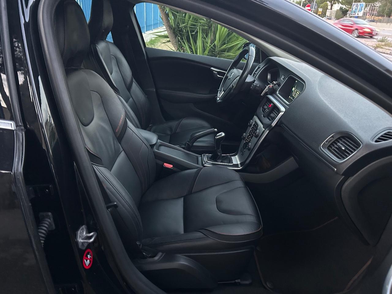 Volvo V40 Ocean Race 1.6 Diesel 115 cv 2015