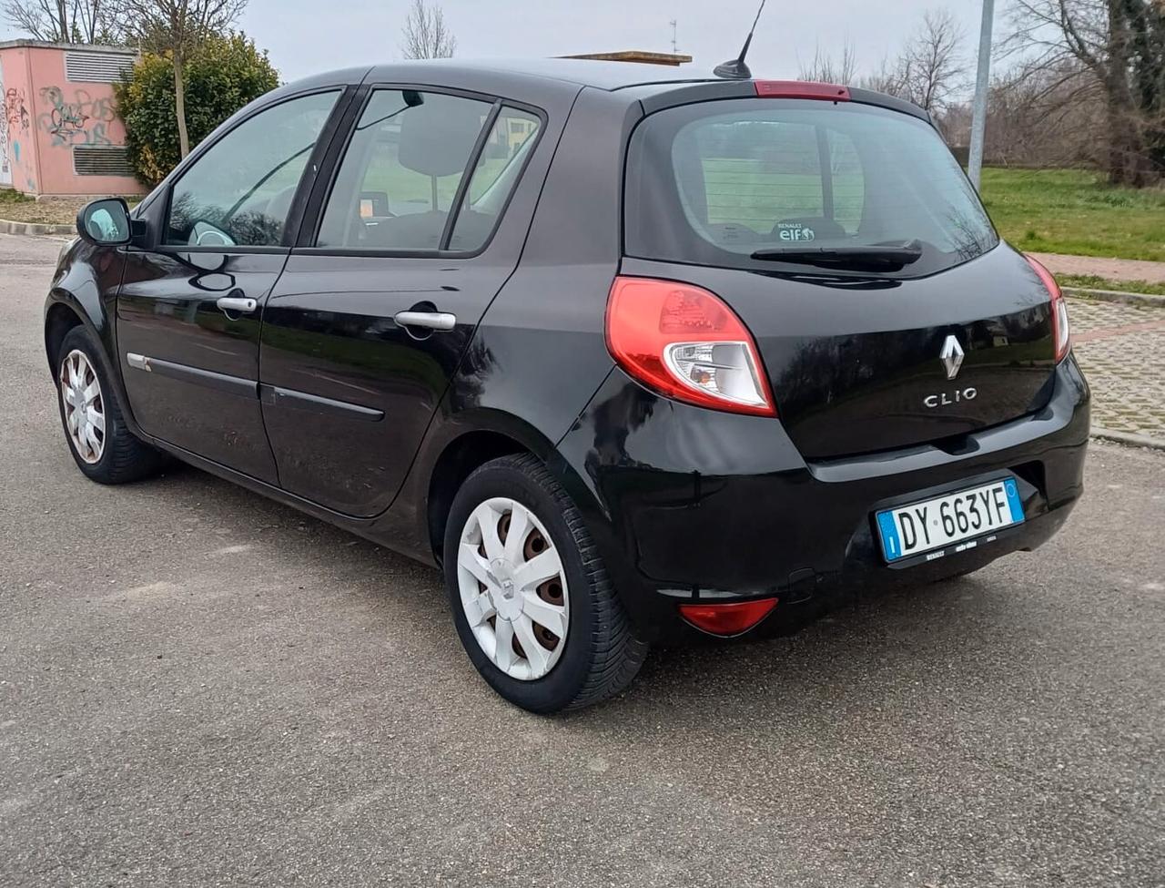 Renault Clio 1.2 16V 5 porte GPL Dynamique