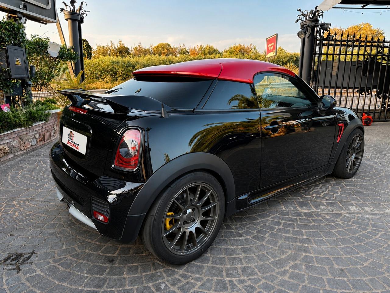 Mini John Cooper Works Coupe 1.6 Coupé elaborata