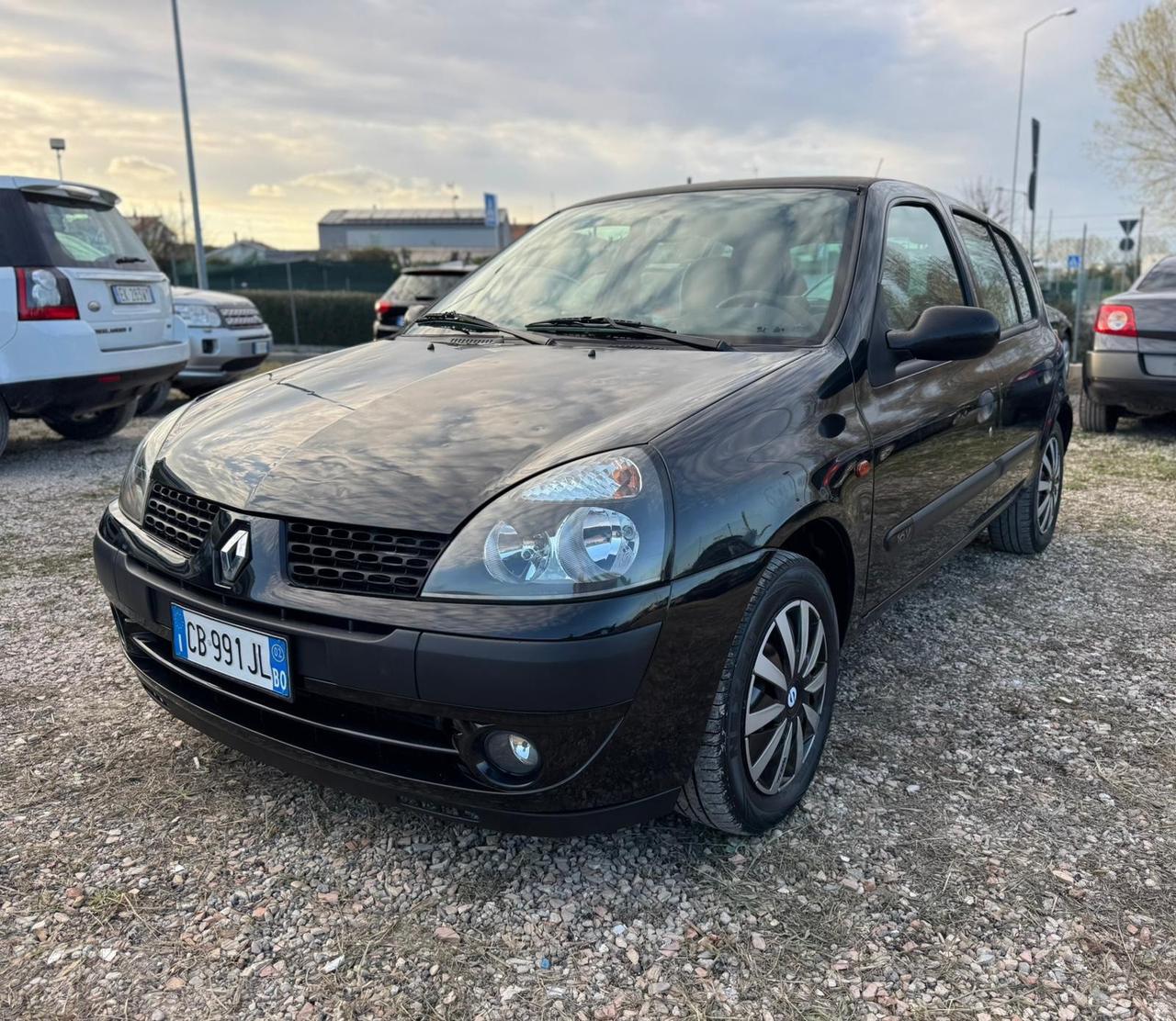 Renault Clio 1.2 16V cat 5 porte Privilège