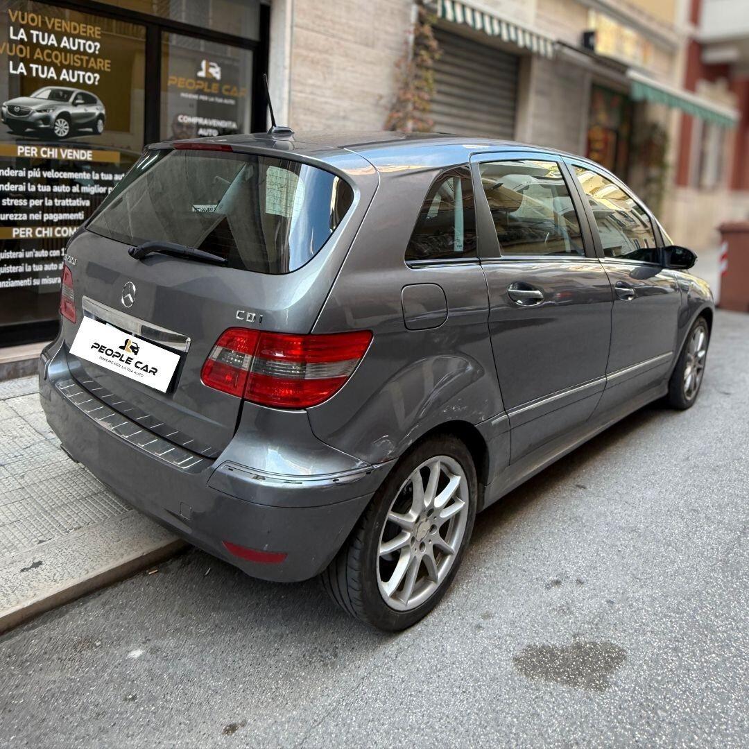 Mercedes Classe B 200 CDI **CAMBIO AUTOMATICO**