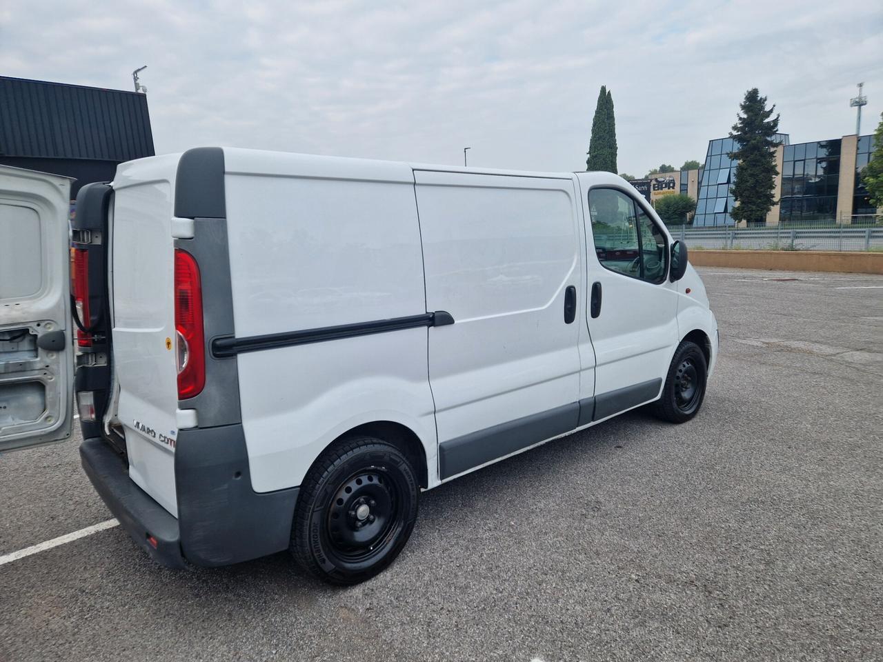Opel Vivaro 27 2.0 CDTI 120CV PC-TN Furgone