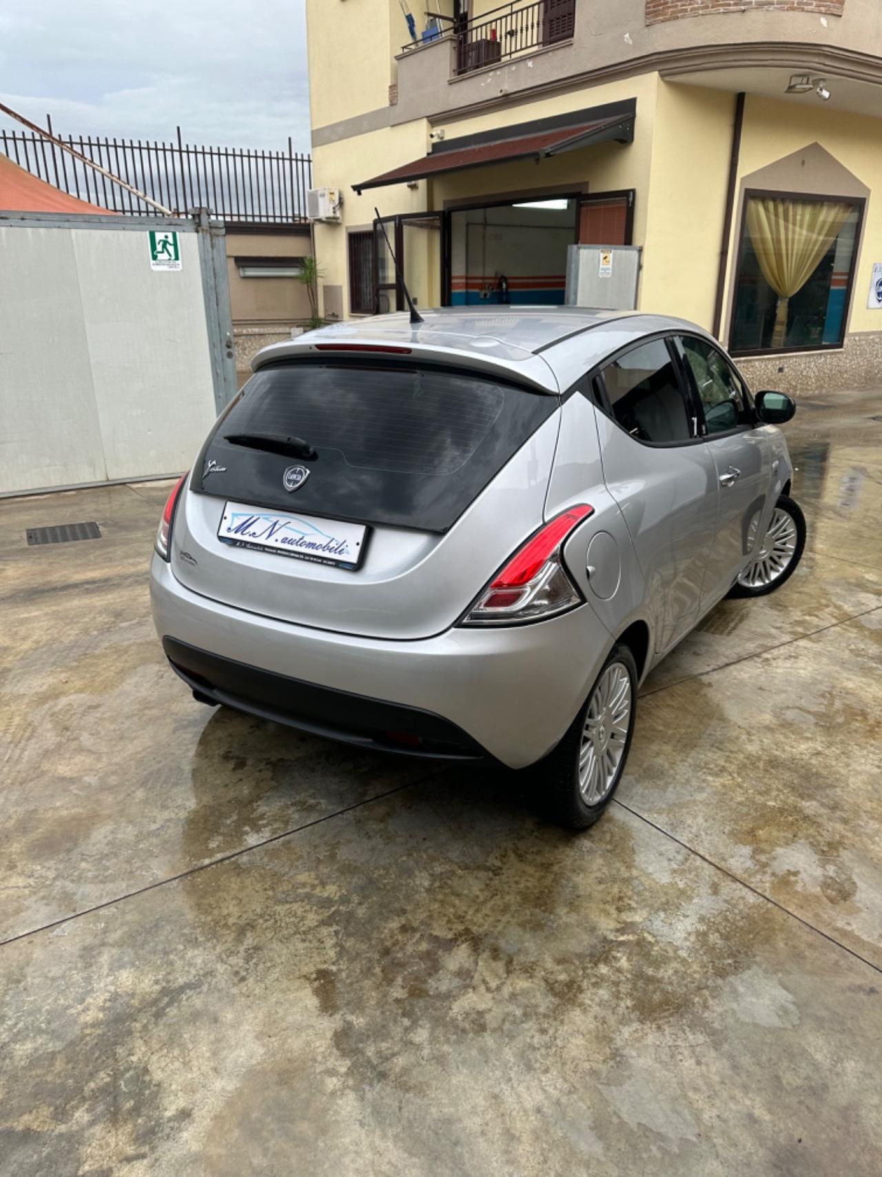 Lancia Ypsilon 1.3 MJT 16V 95 CV 5 porte S&S Platinum