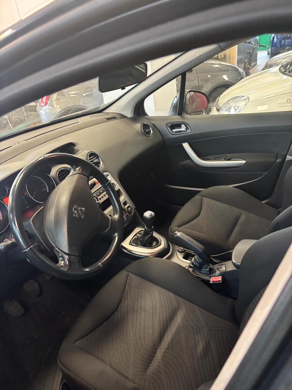 Peugeot 308 1.6 VTi 120CV SW Tecno Style