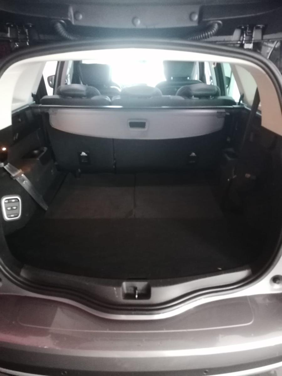 RENAULT - Grand Scénic - dCi 8V 110 CV EDC Energy Bose