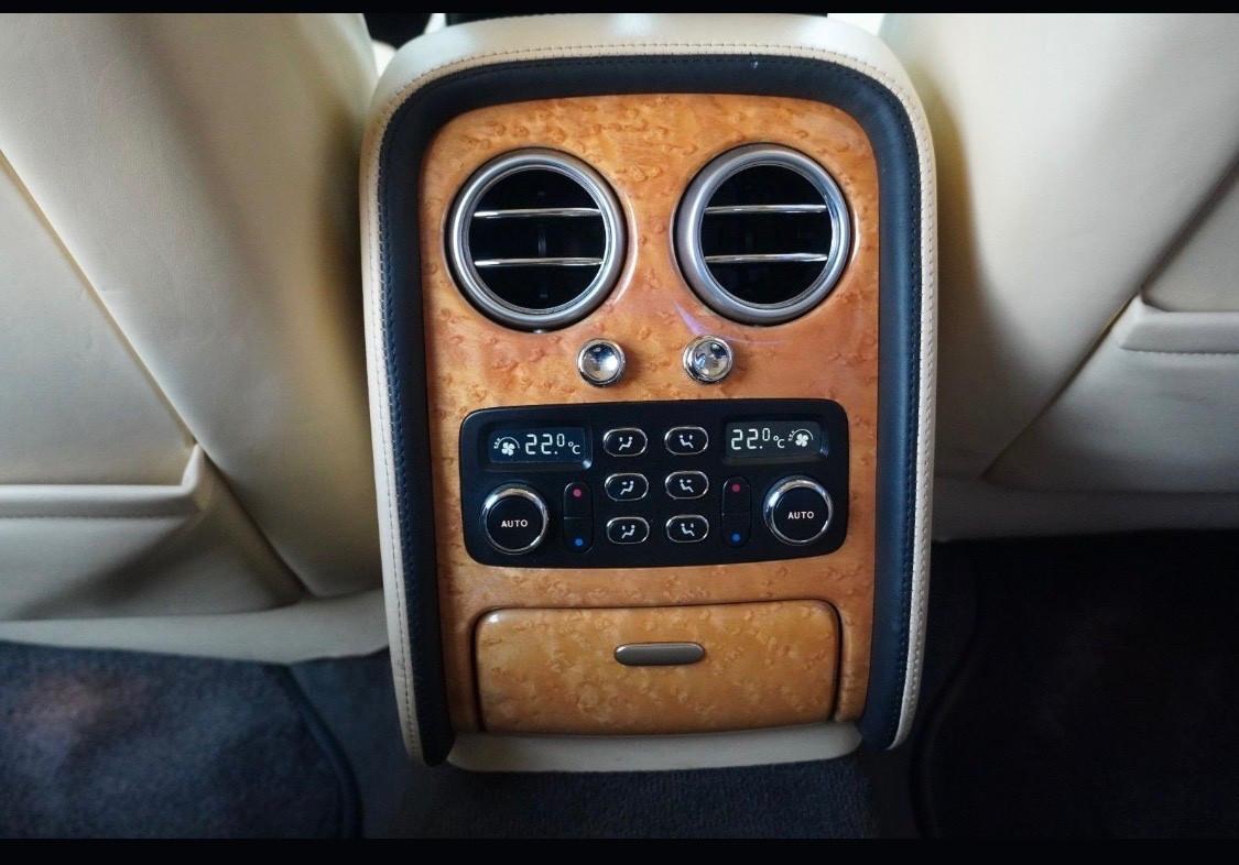 Bentley Continental Flying Spur Mansory Pack 720 Cv