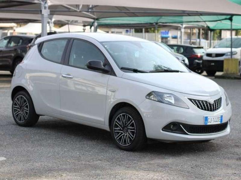 Lancia Ypsilon 1.0 firefly hybrid Gold s