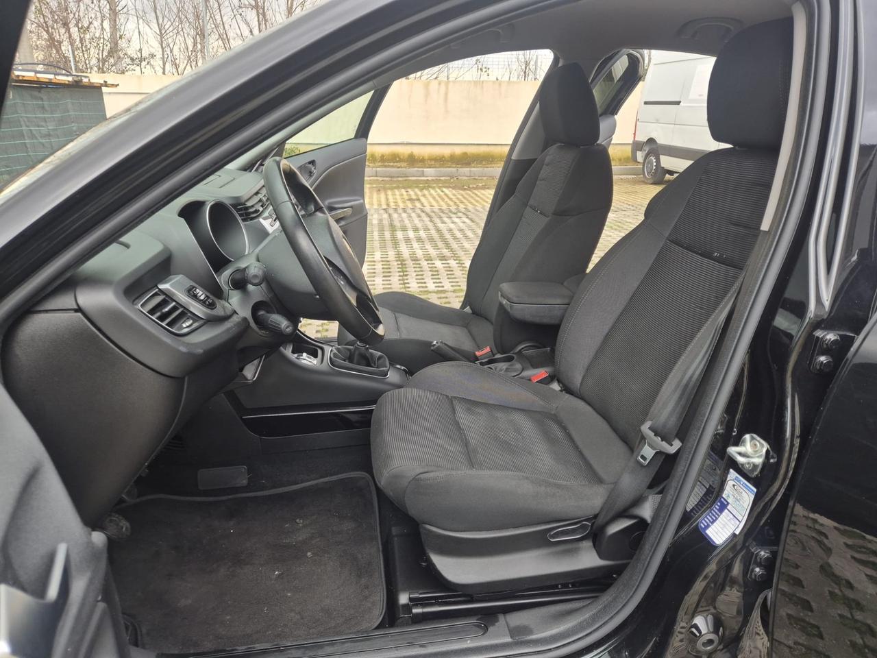 Alfa Romeo Giulietta 1.6 JTDm-2 105 CV Exclusive