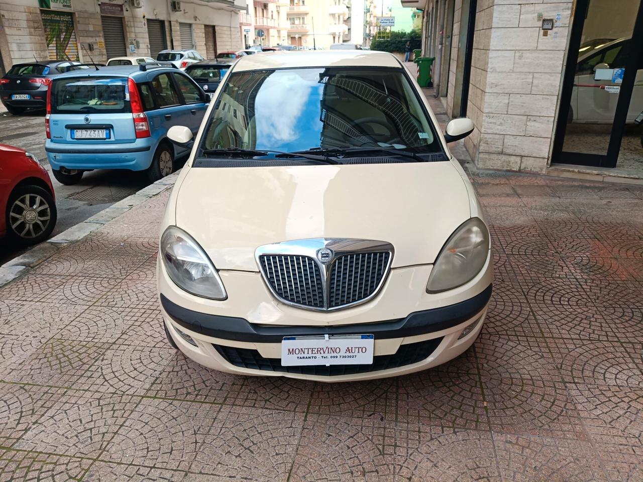 LANCIA YPSILON 1.2-VISTA E PIACIUTA-NEOPATENTATI-Euro1699