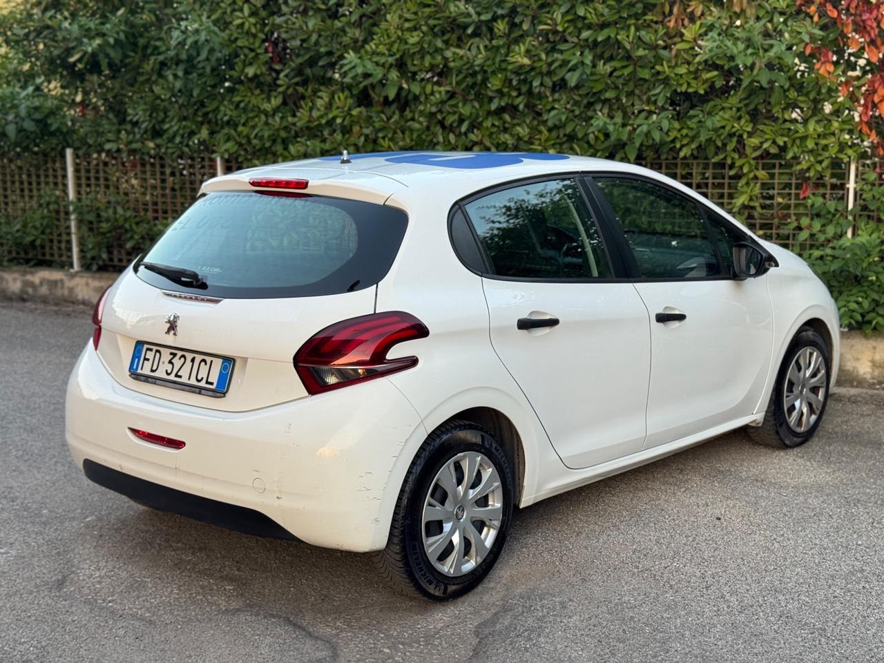 Peugeot 208 BlueHDi 75 Van 2 posti