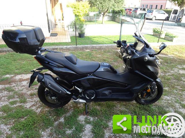 YAMAHA T-Max 560 TECH