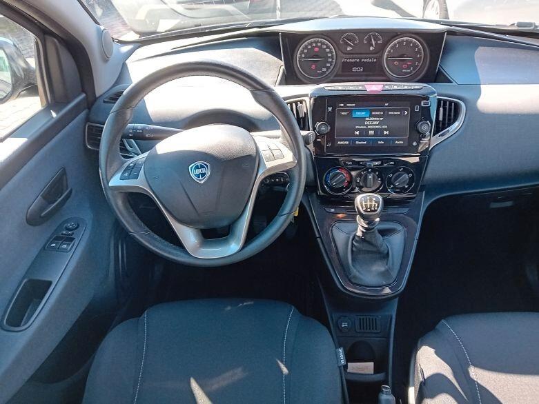 LANCIA YPSILON 1.0 HYBRID 70 CV S&S GOLD