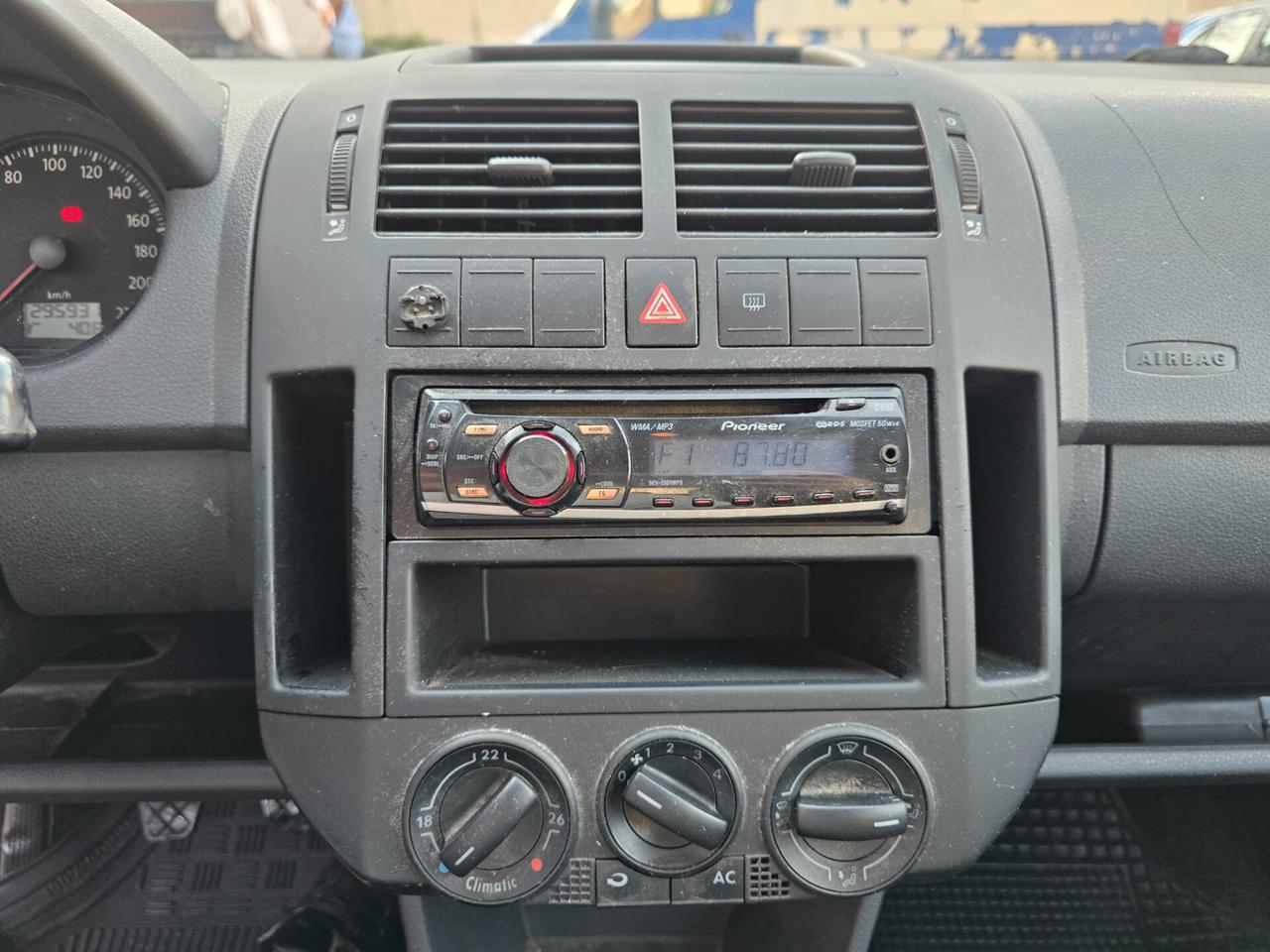 Volkswagen Polo 1.4tdi 69 cv full economica 2008