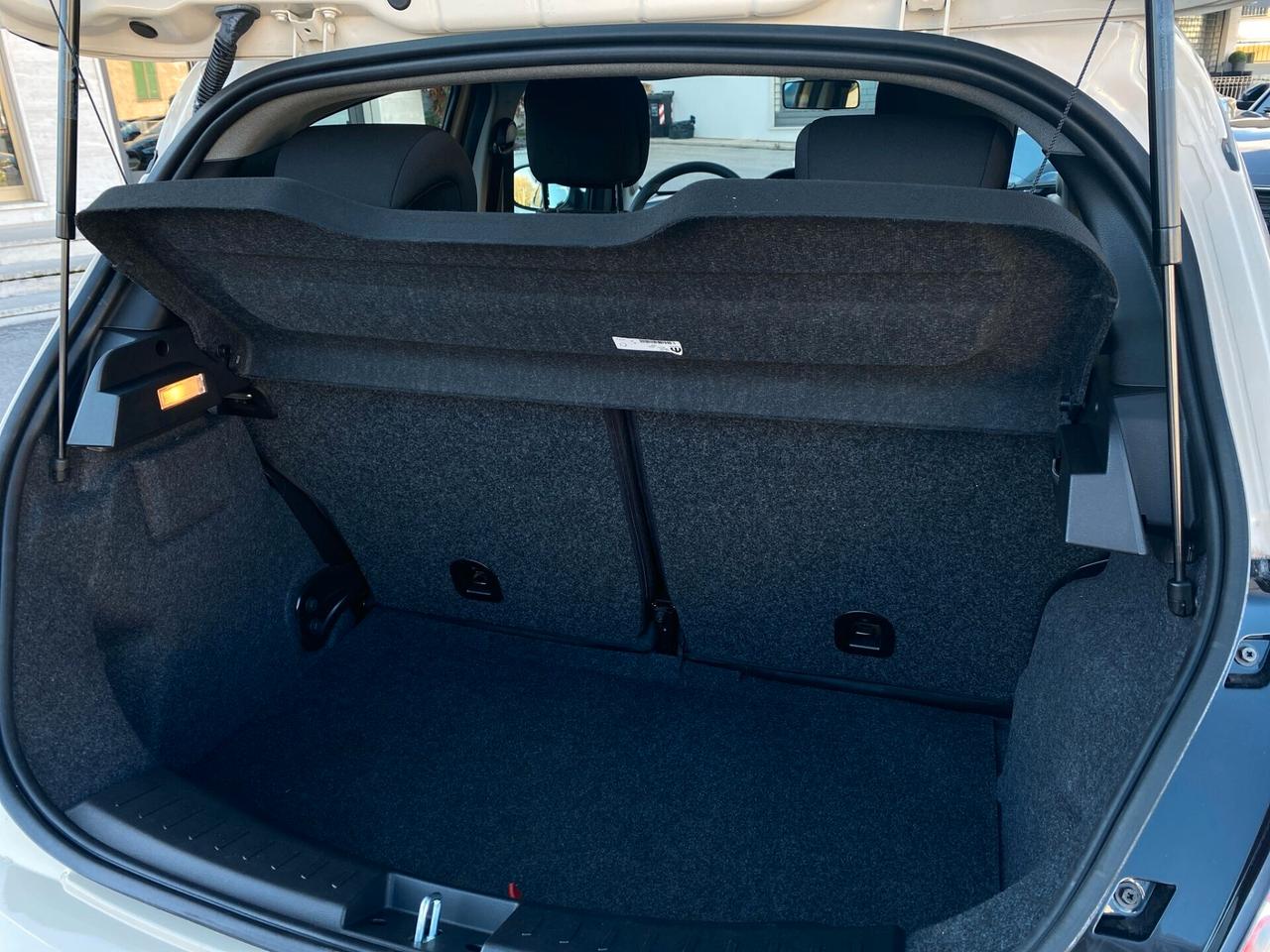 Lancia Ypsilon 1.2 69 CV 5 porte S&S Gold