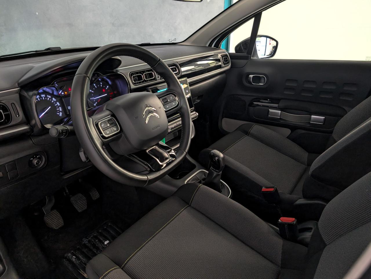 Citroen C3 1.2 puretech 83cv Shine
