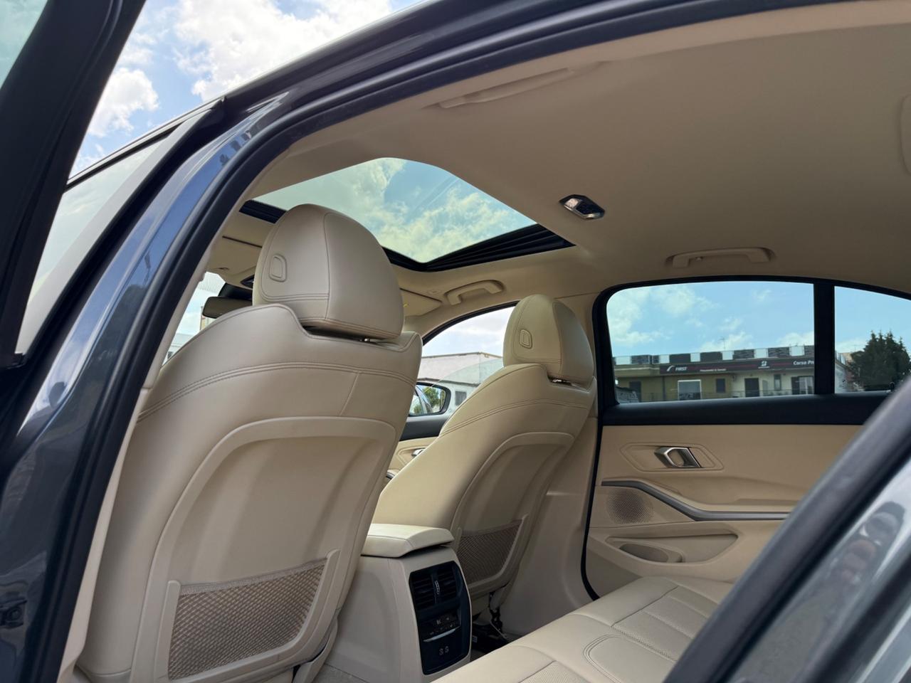 BMW 318d 2022 48V 2.0 150cv automatica