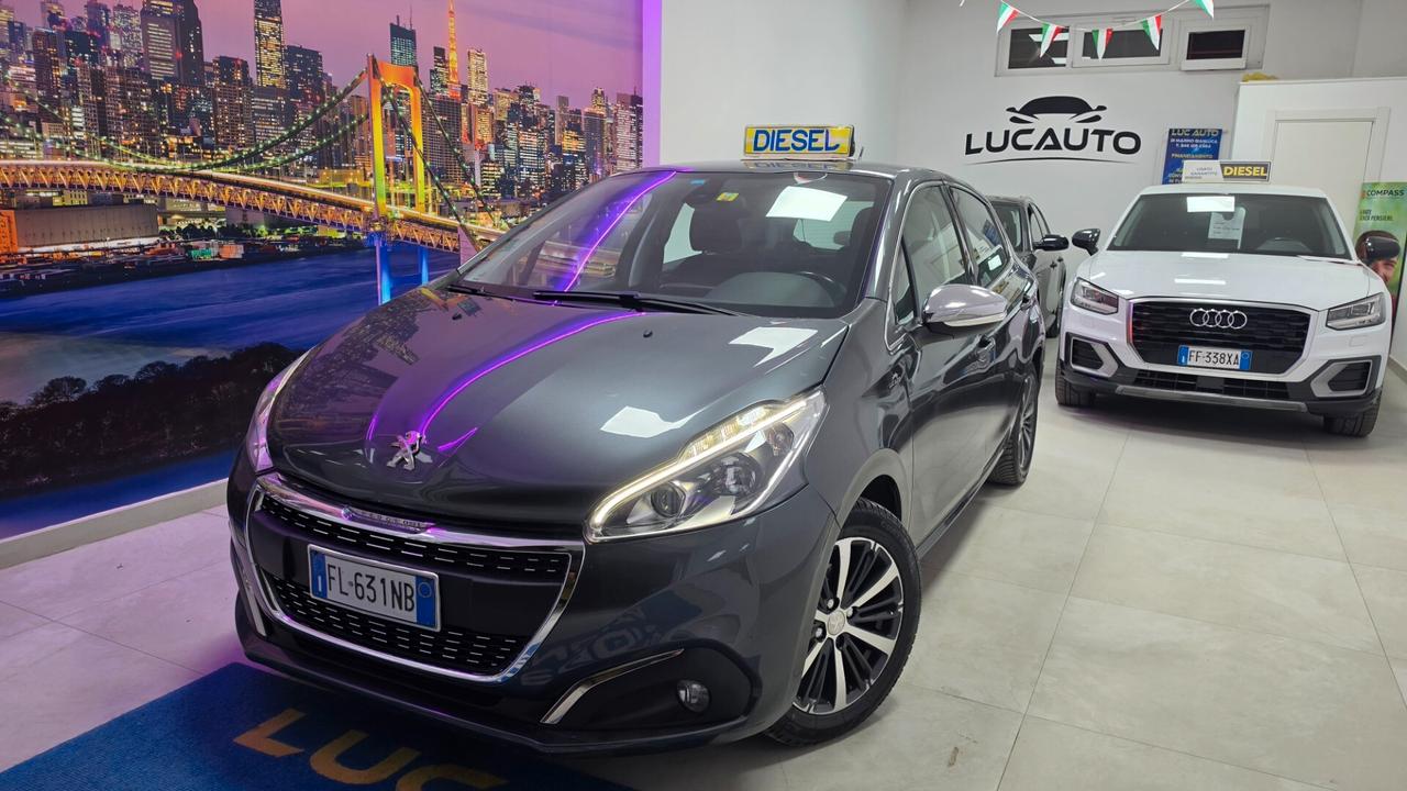 Peugeot 208 BlueHDi 75 5 porte Allure