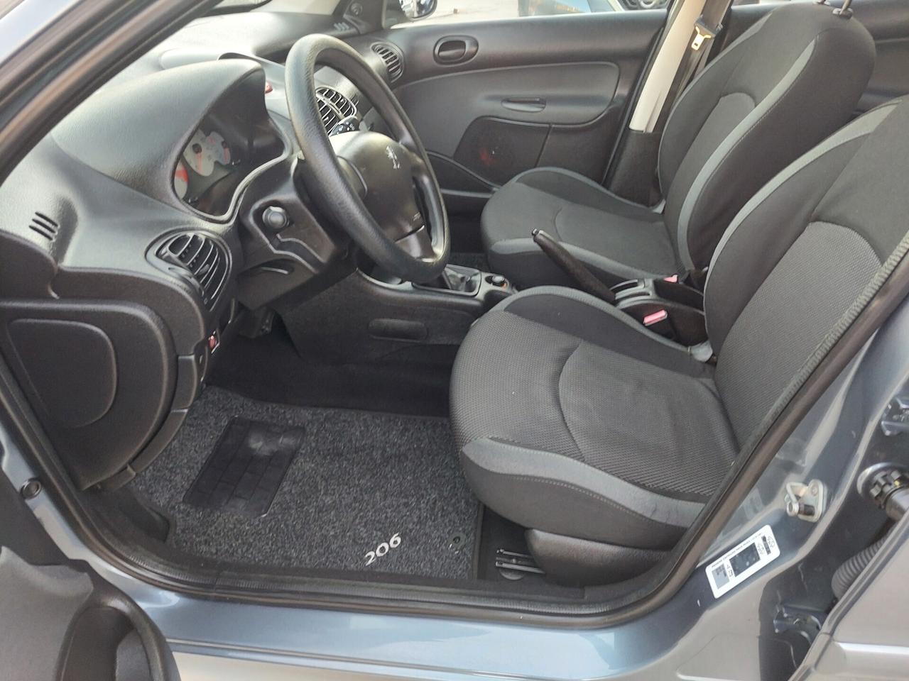 Peugeot 206 1.4 HDi 5p. Soli 148.000km