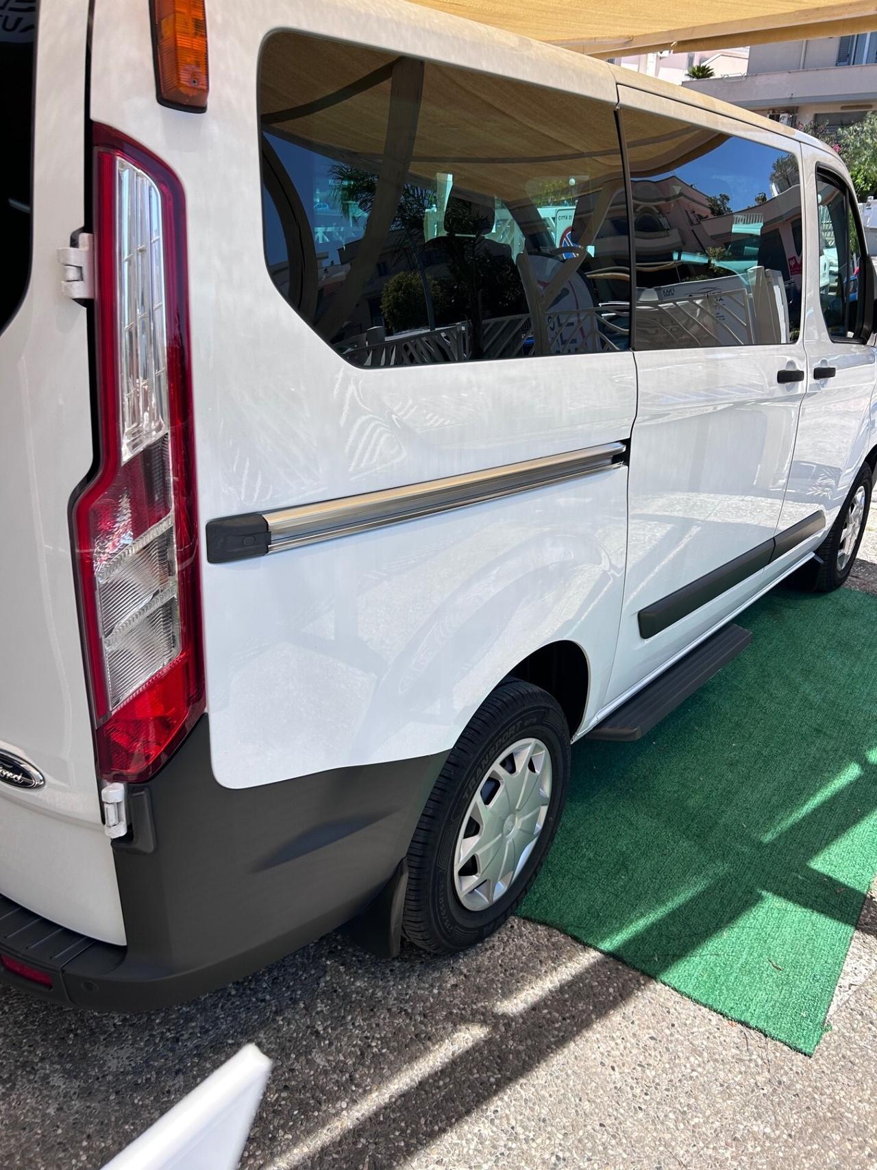 Ford Transit Custom 330 2.2 TDCi 101CV PL Combi Tr