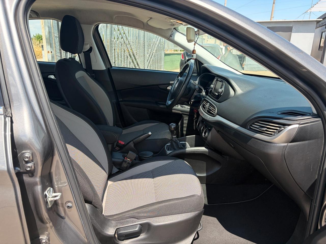 Fiat Tipo 1.3 Mjt 95cv 4 porte Berlina Lounge