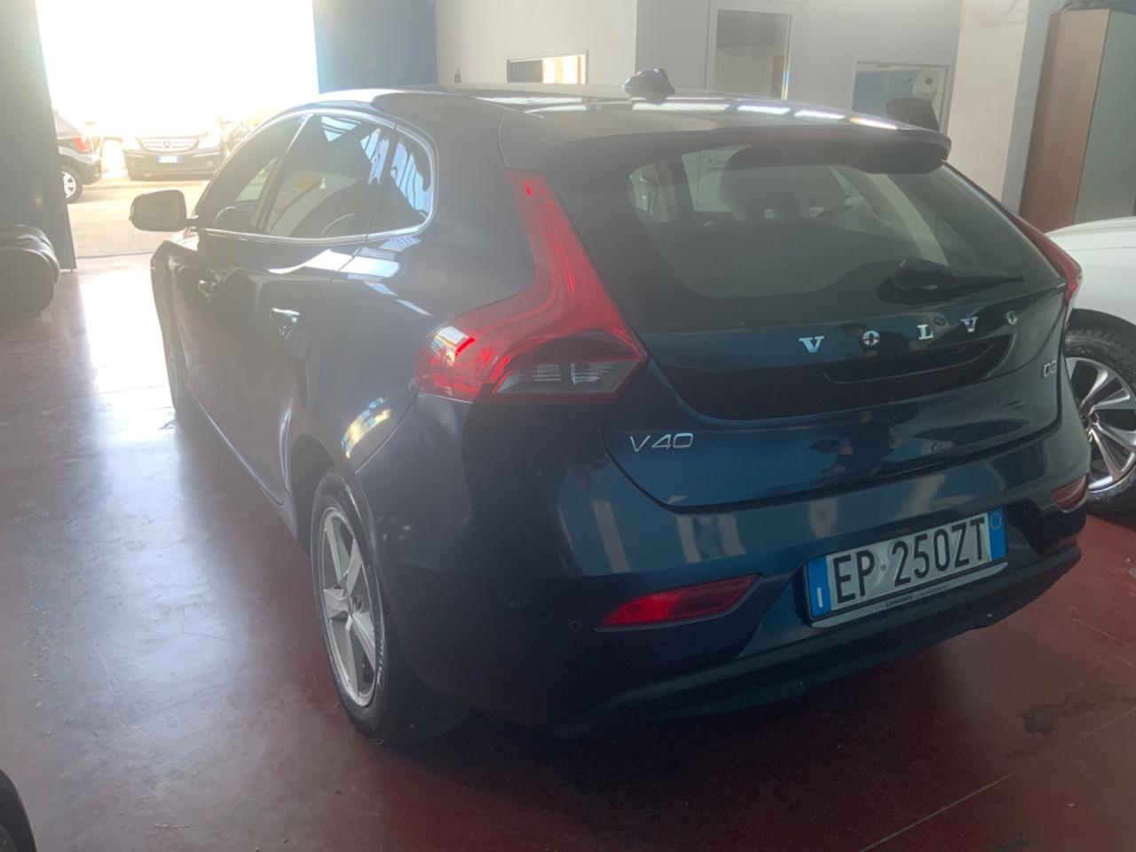 Volvo V40 D2 1.6 Momentum