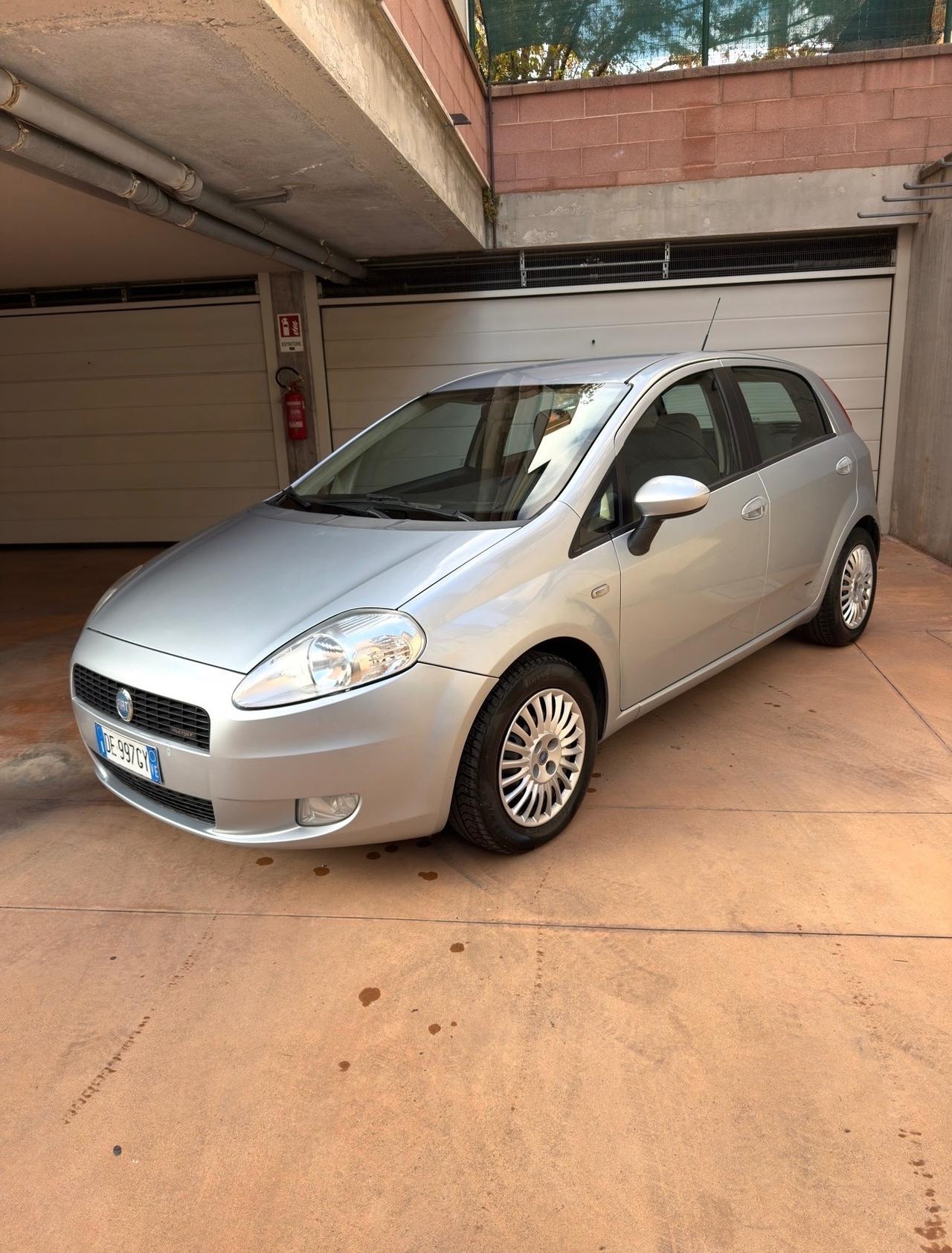 Fiat Grande Punto 1.3 MJT 75 CV 5 porte