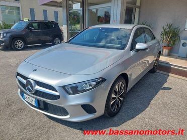 MERCEDES-BENZ A 250 e hybrid EQ Business Plug In Hybrid