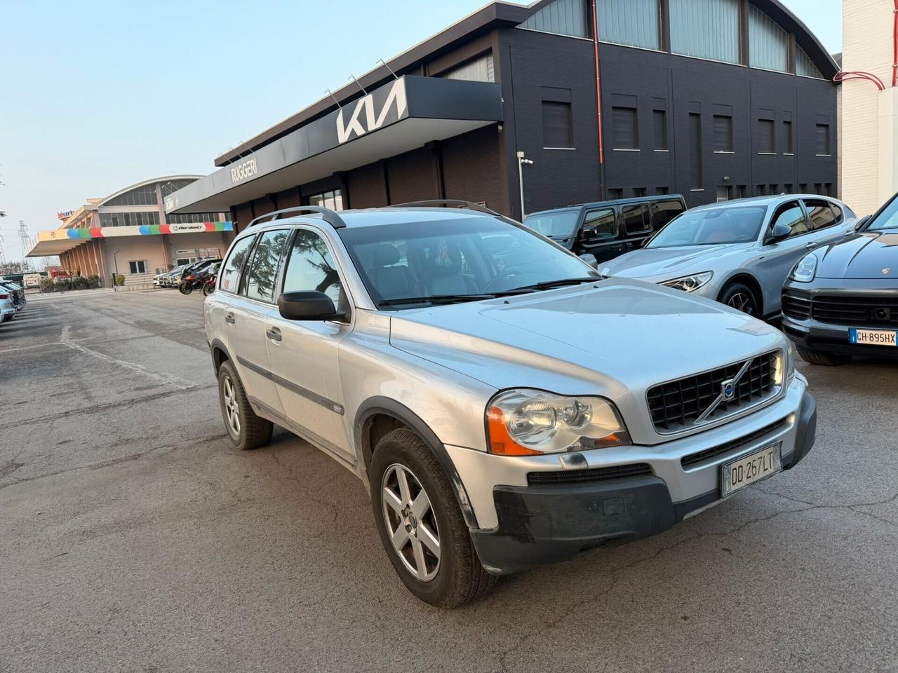 Volvo XC 90 XC90 2.4 D5 185 CV AWD Momentum COMMERCIANTI
