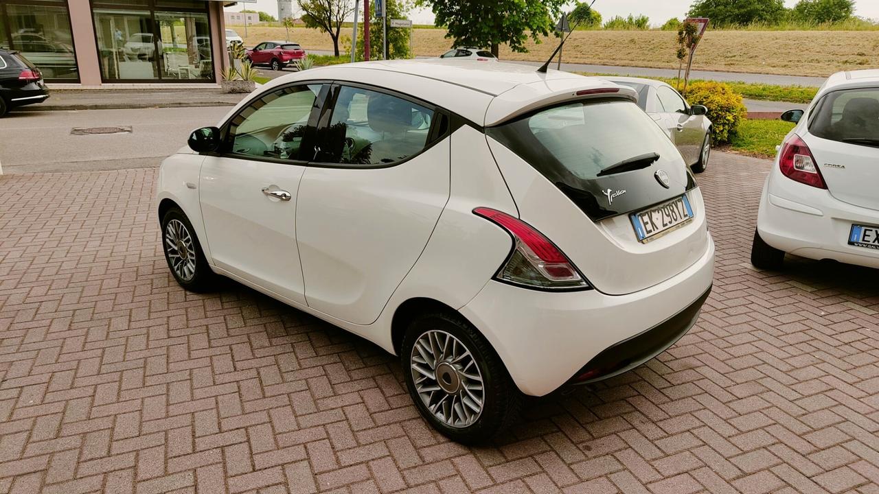 Lancia Ypsilon 1.2 Gold OK NEO PATENTATI
