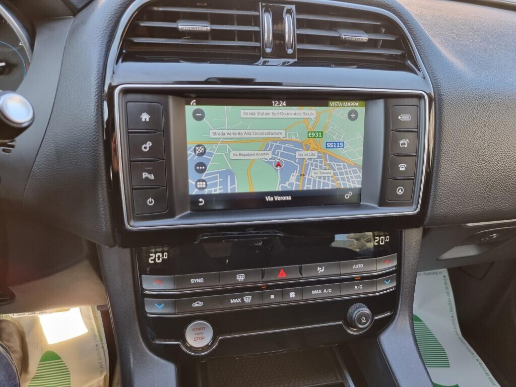 Jaguar F-Pace 2.0 D 180CV CON GARANZIA