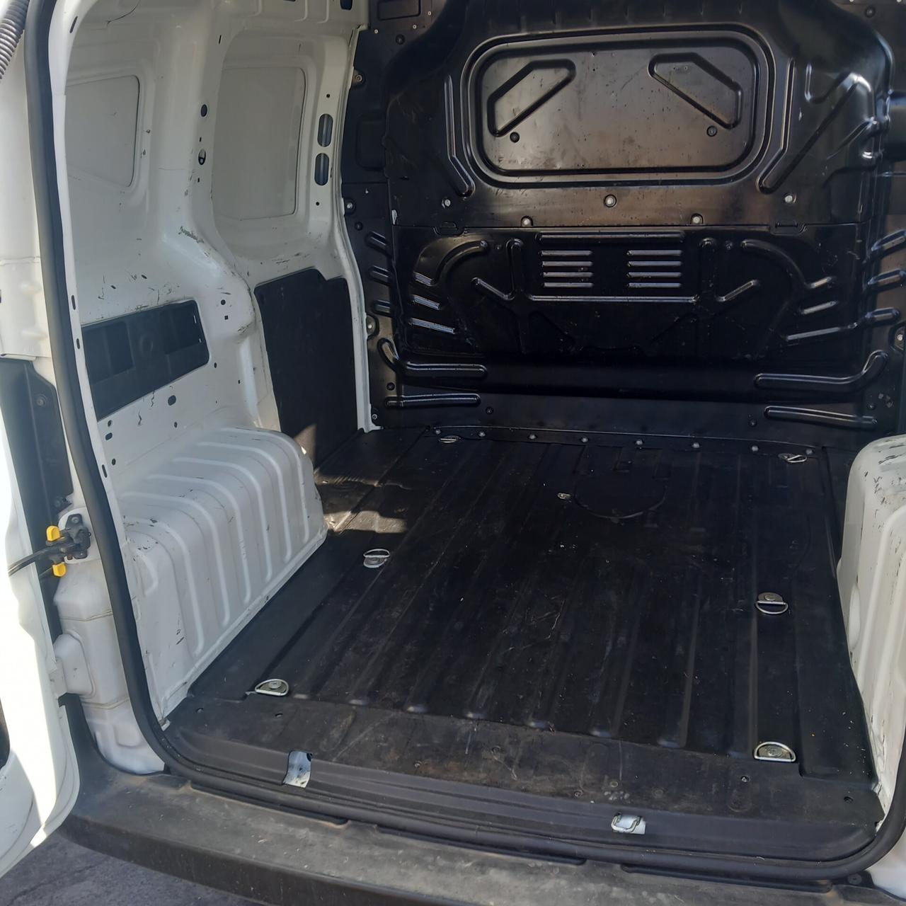 fiat fiorino 1.3 multijet 95CV