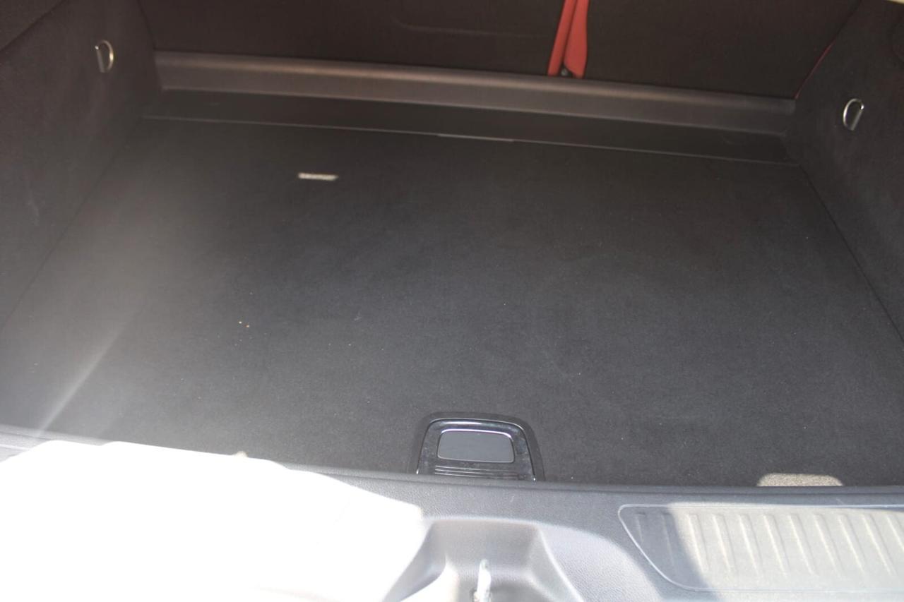 Mercedes-benz B 200 Tua A SOLI 217€ al mese Anticipo Zero
