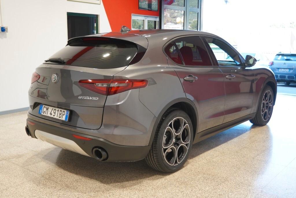 ALFA ROMEO STELVIO 2.2 TURBODIESEL 190CV AT8 Q4 SUPER BUSINESS ( BIXENO - ACTIVE CRUISE - NAVI - MIRROR - PDC - TELECAMERA POST. - CERCHI 20 )
