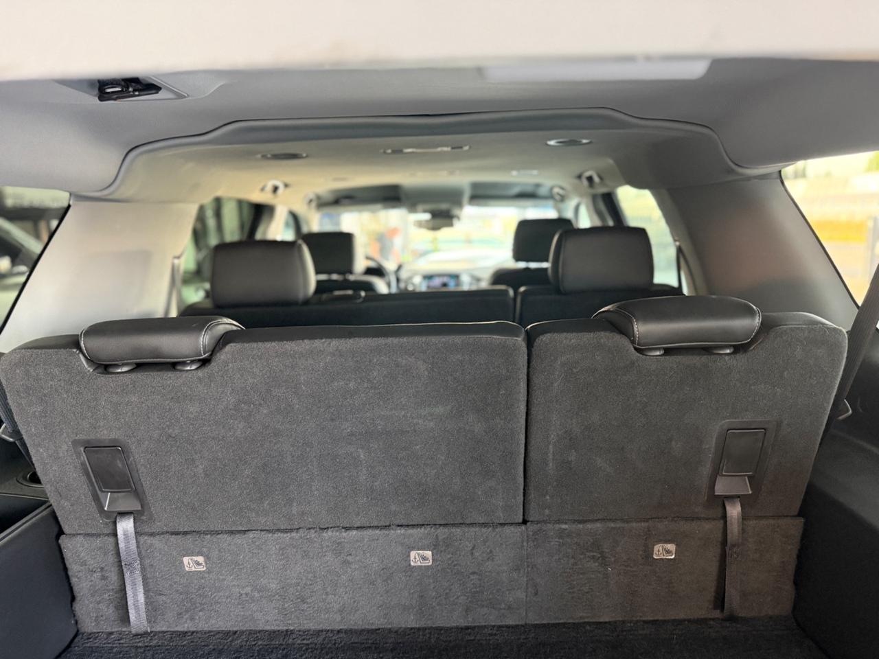 Chevrolet Suburban 5.3 340CV V8