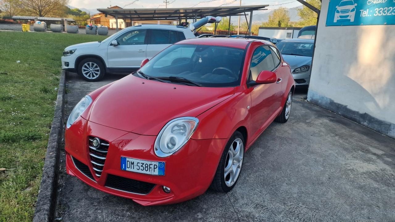 Alfa Romeo MiTo 1.6 JTDm 16V Distinctive Sport Pack