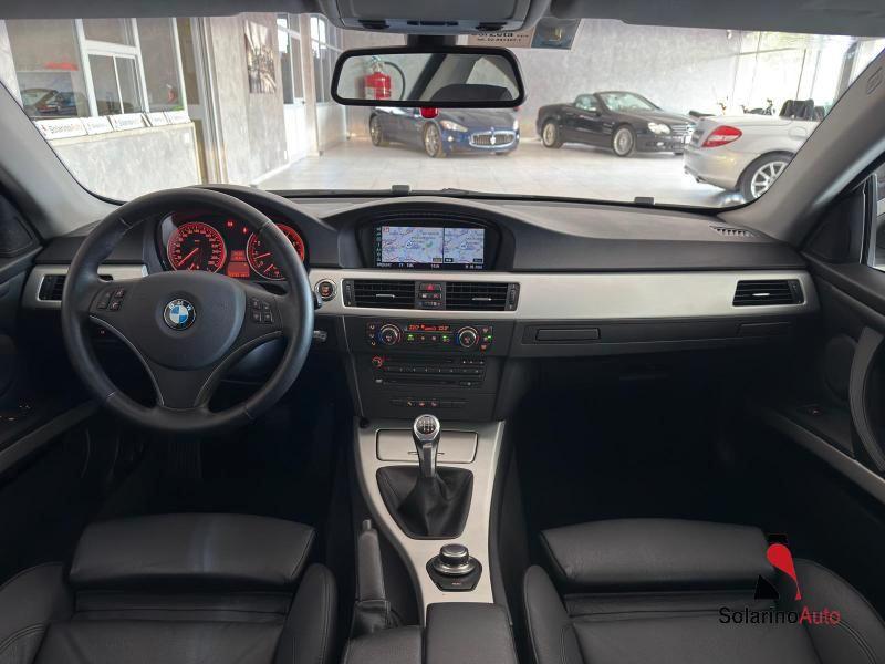 BMW 330 xi Coupe Attiva