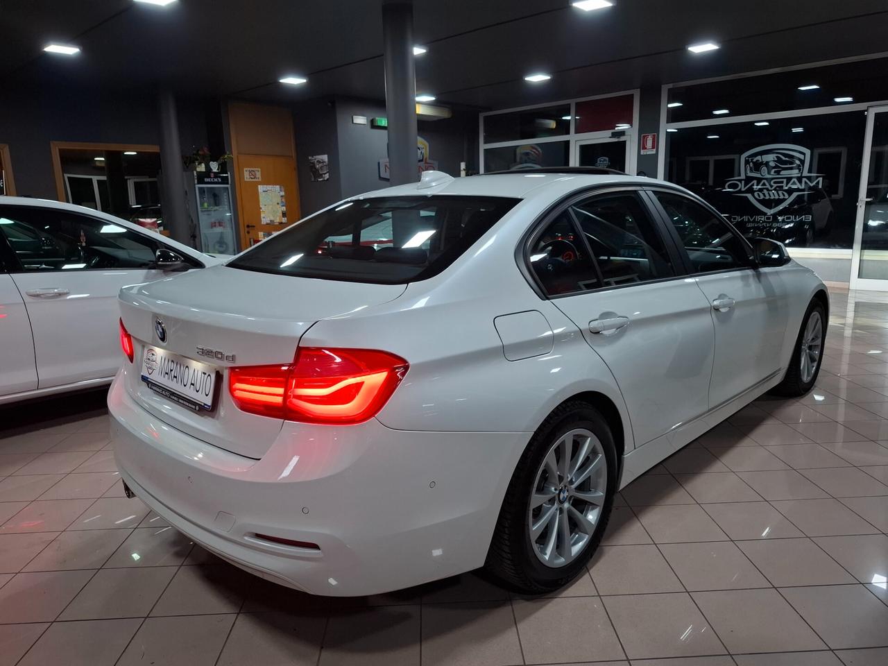 Bmw 320d Luxury Berlina