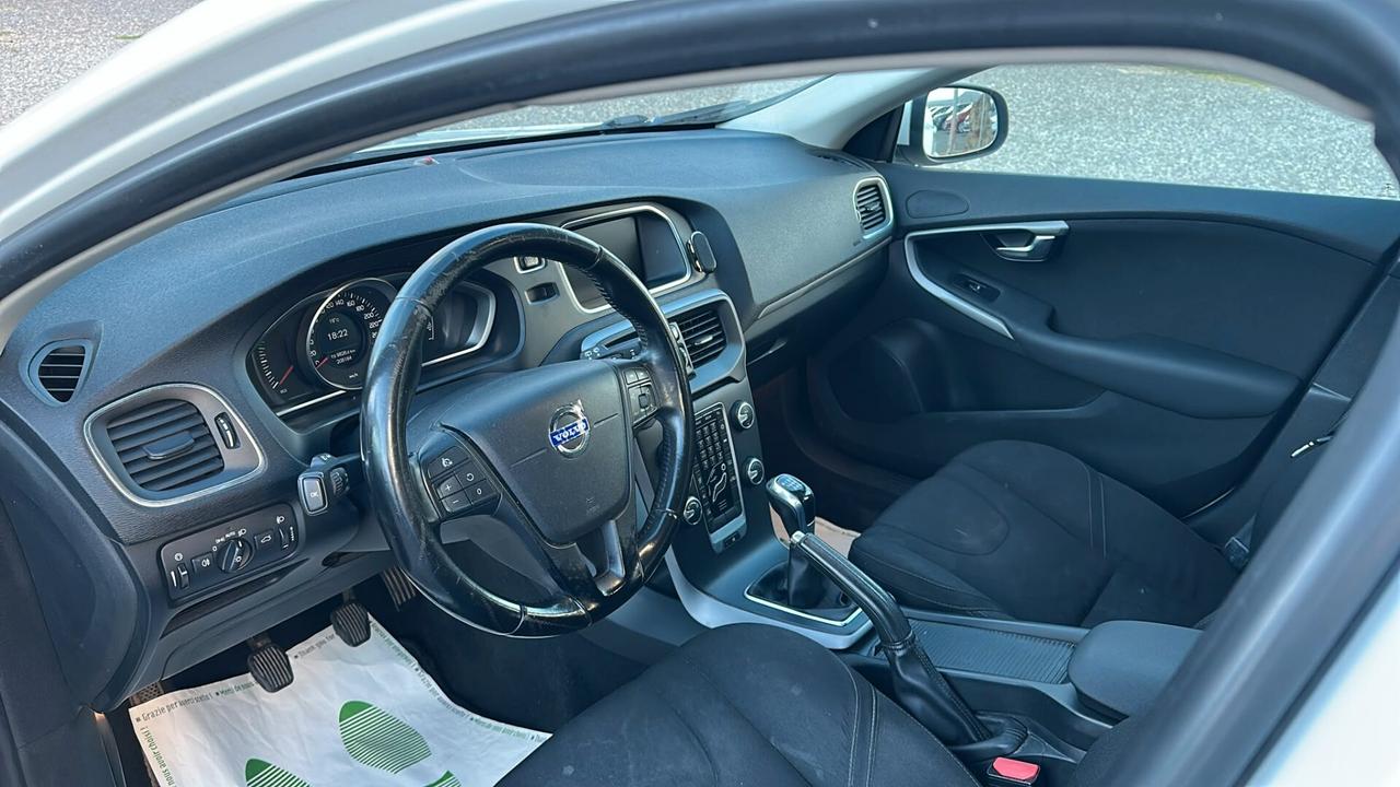 Volvo V40 D2 1.6 Momentum