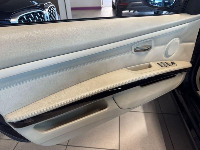BMW Serie 3 320i cat Cabrio Futura