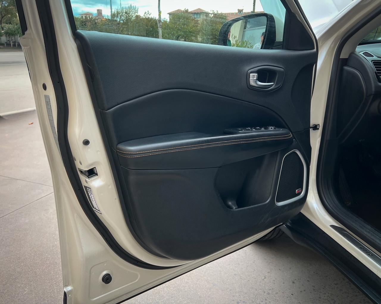 Jeep Compass Opening Edition