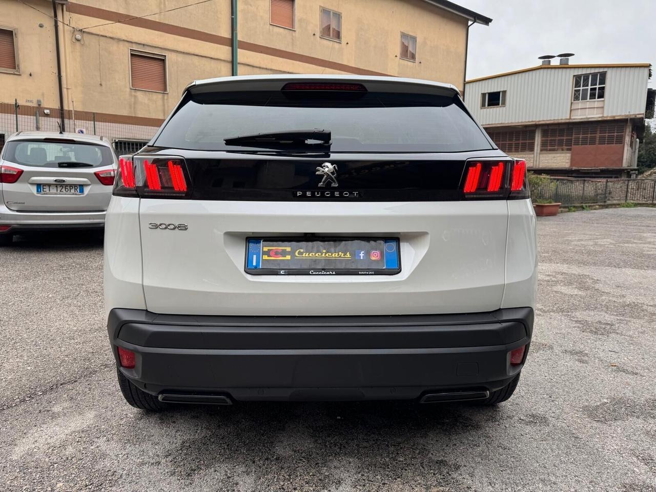Peugeot 3008 BlueHDi 130 S&S EAT8 Allure
