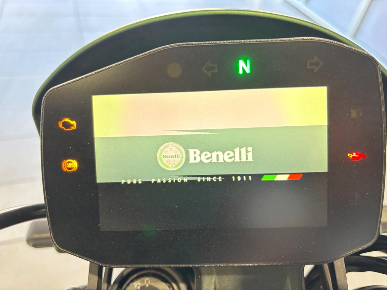 Benelli Leoncino 800 Trail
