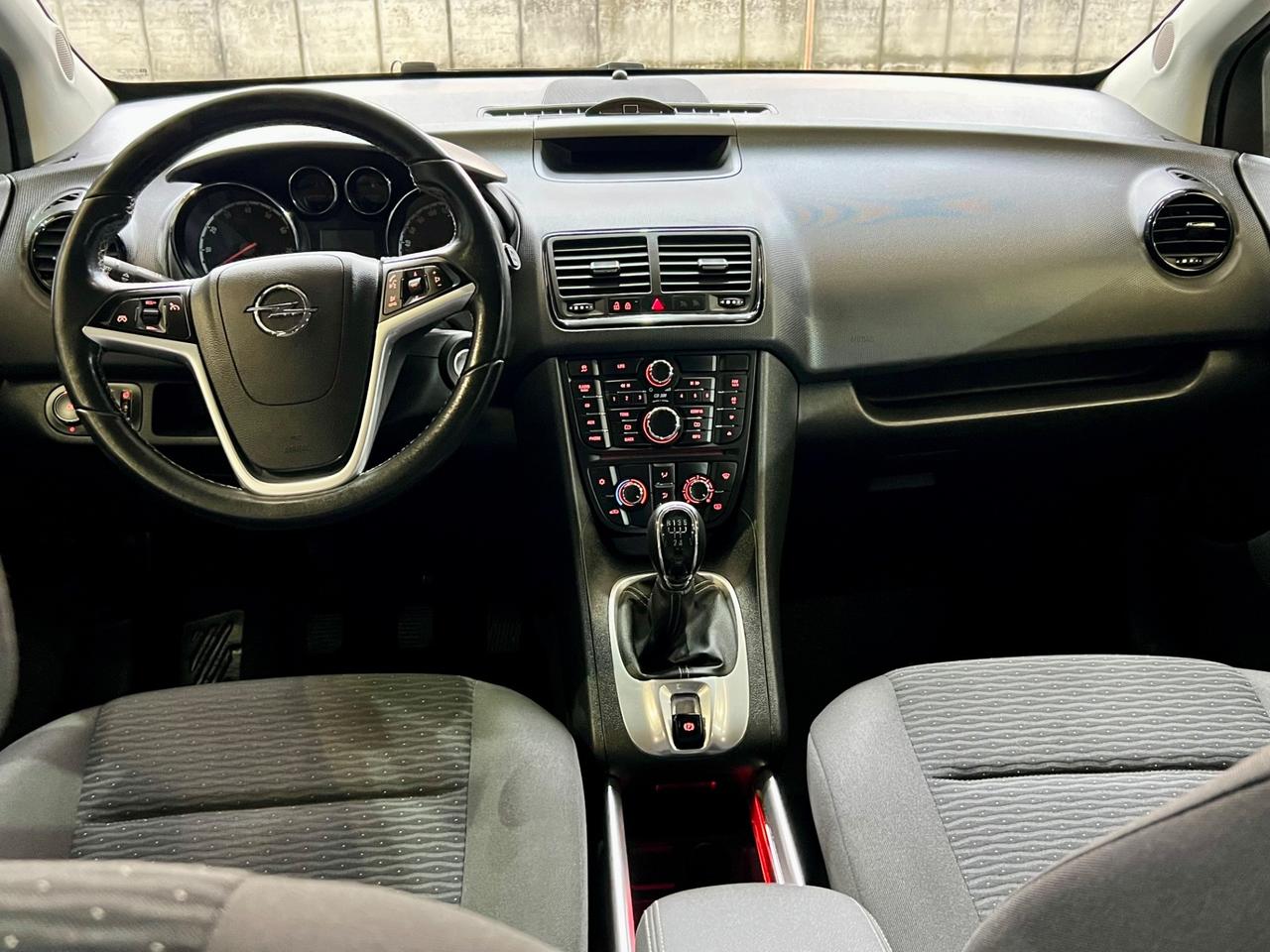 Opel Meriva 1.4 Turbo 120CV GPL con Gancio Traino