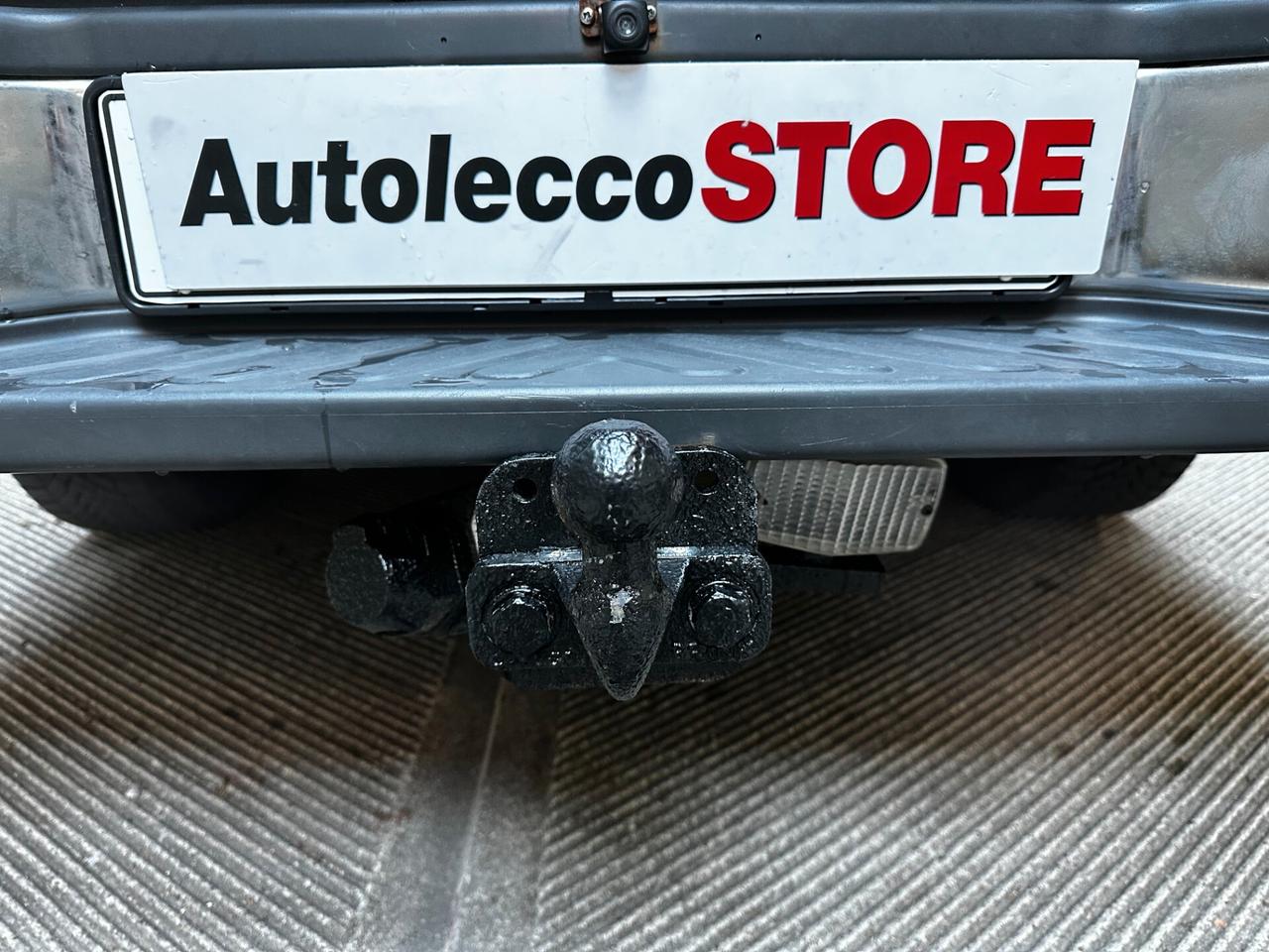 Nissan Navara 2.5 dCi 190CV 4 porte Double Cab XE