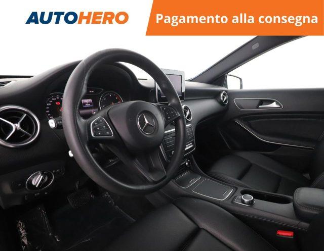 MERCEDES-BENZ A 180 d Automatic Business