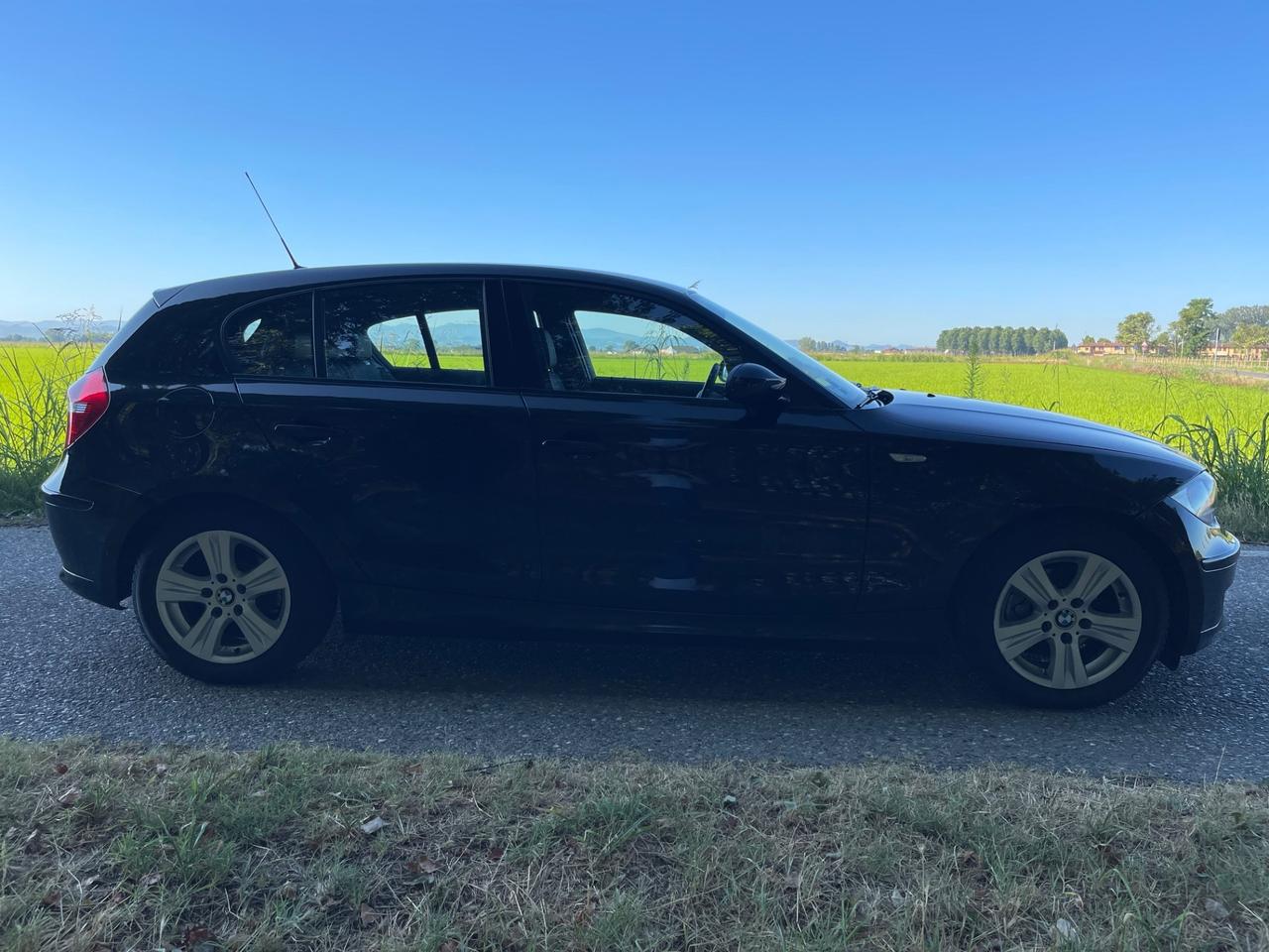 Bmw 116i OK NEOPATENTATI NO LIMIT CIRCOLAZIONE