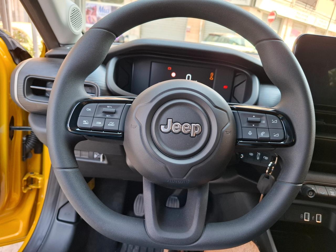 NUOVA JEEP AVENGER 1.2 BENZINA 1OO CV LONGITUDINE PLUS € 23900,00