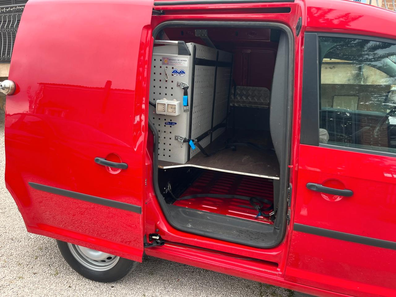 Volkswagen Caddy 2.0 4MOTION 110cv 2015 (4x4)