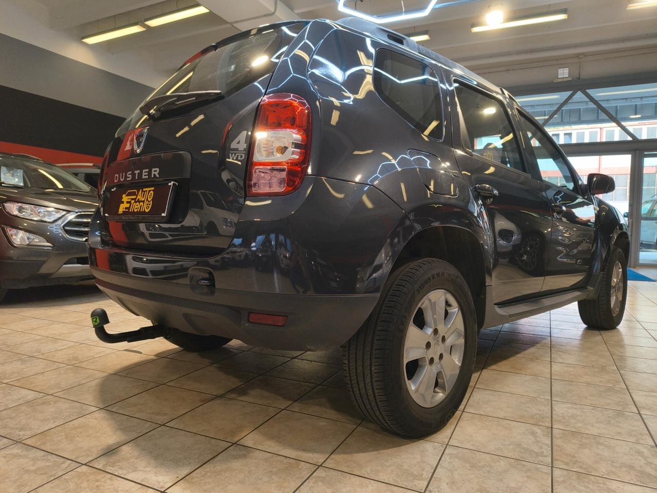 Dacia Duster 1.6 110CV 4x4 Gancio traino solo 99.000 km